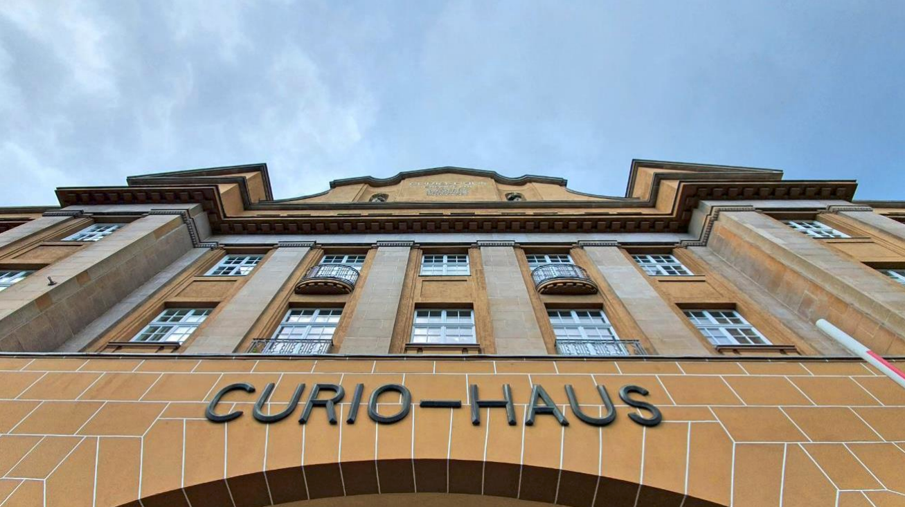 curio-haus-fassade